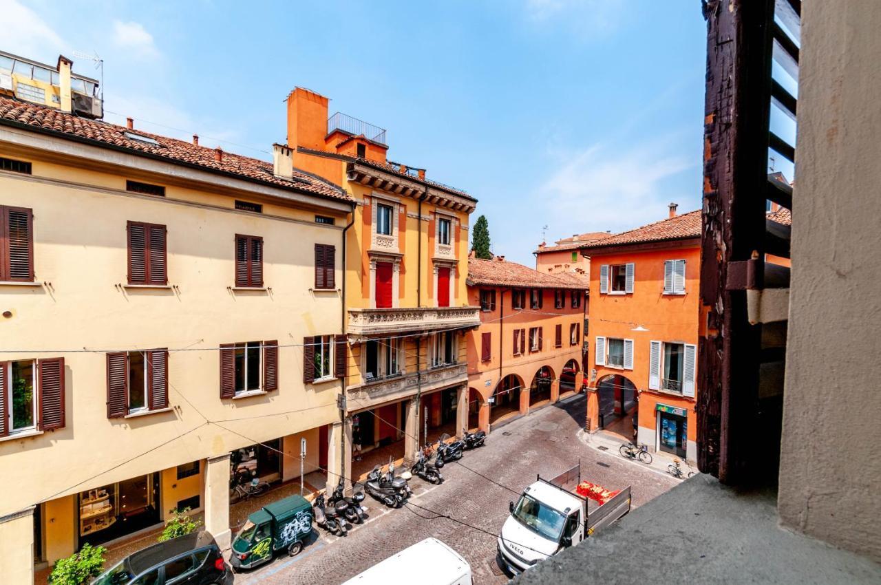 Porta Antica Apartment بولونيا المظهر الخارجي الصورة