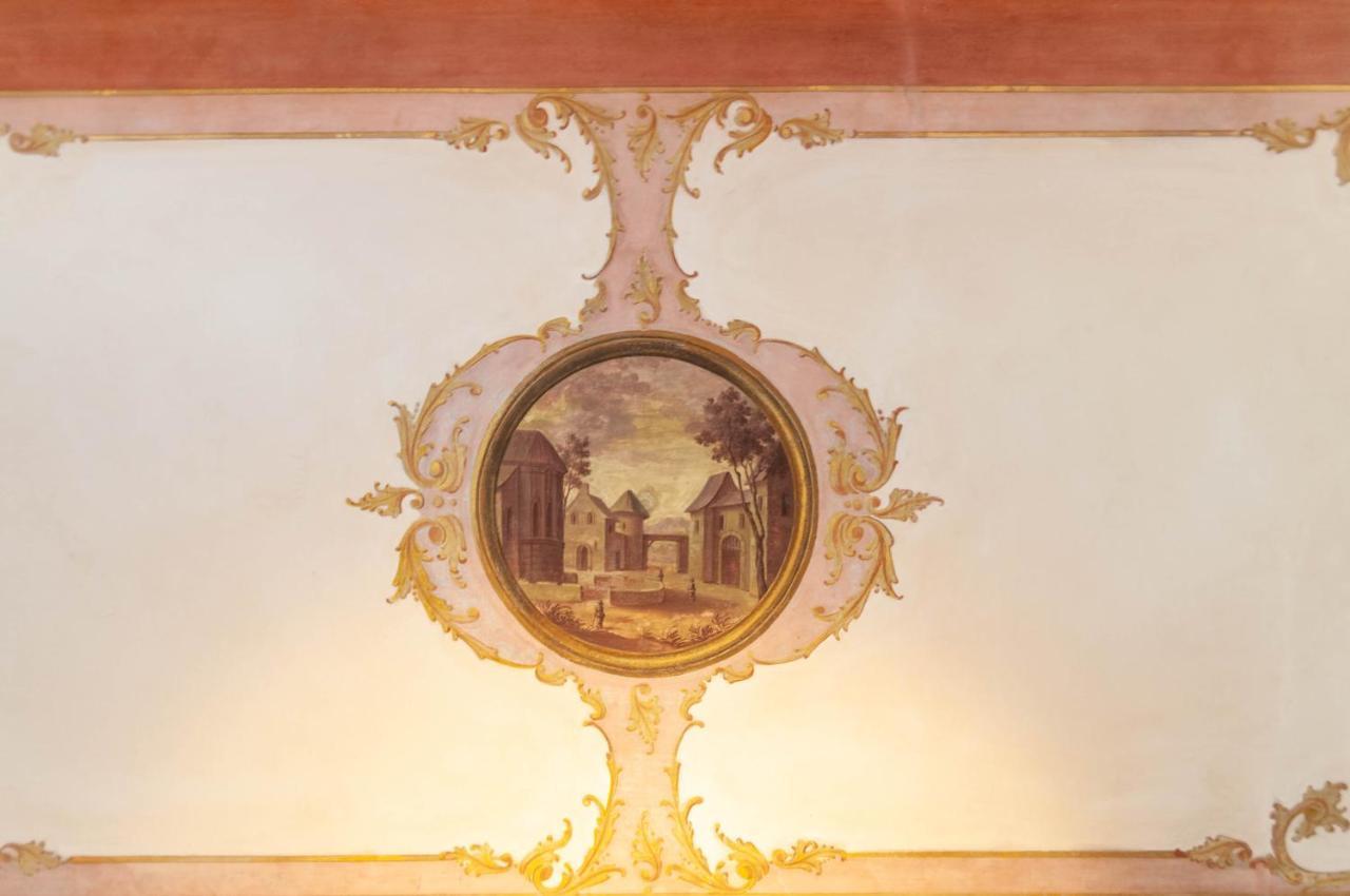 Porta Antica Apartment بولونيا المظهر الخارجي الصورة